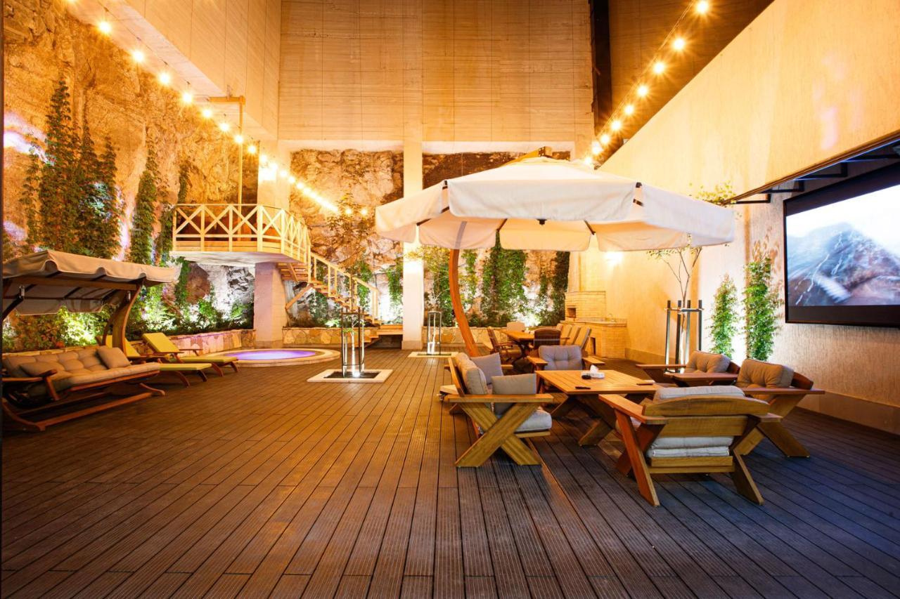 Ibiza Hotel&Spa Erévan Extérieur photo