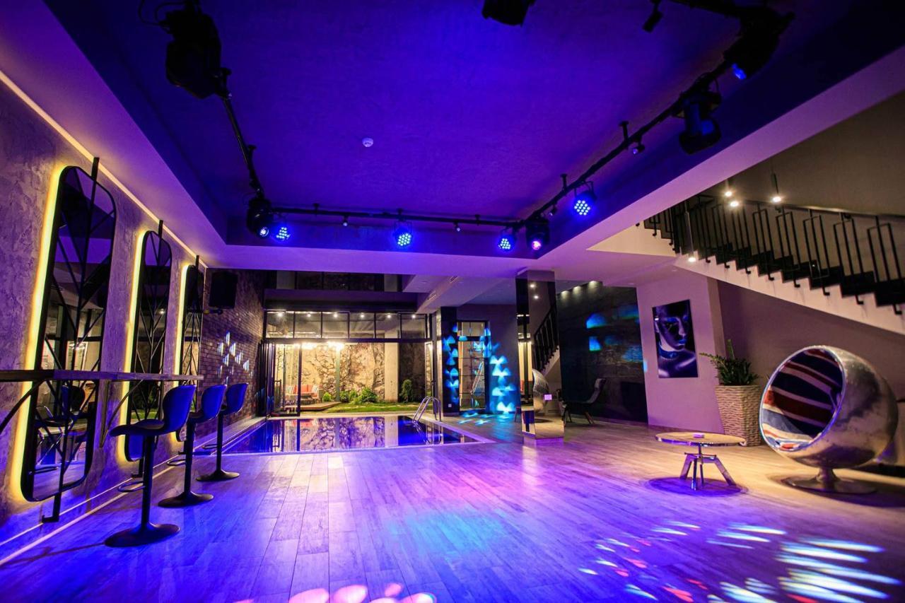 Ibiza Hotel&Spa Erévan Extérieur photo