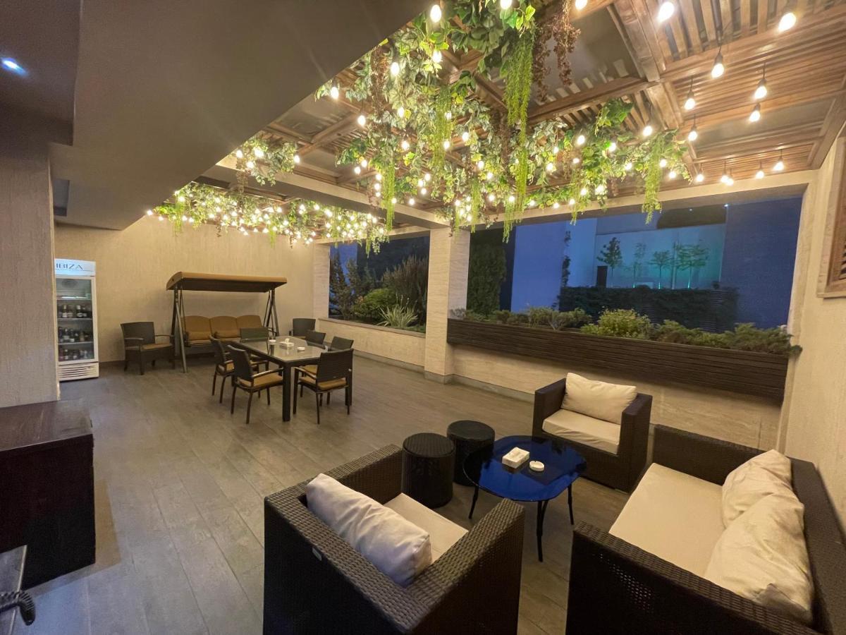 Ibiza Hotel&Spa Erévan Extérieur photo