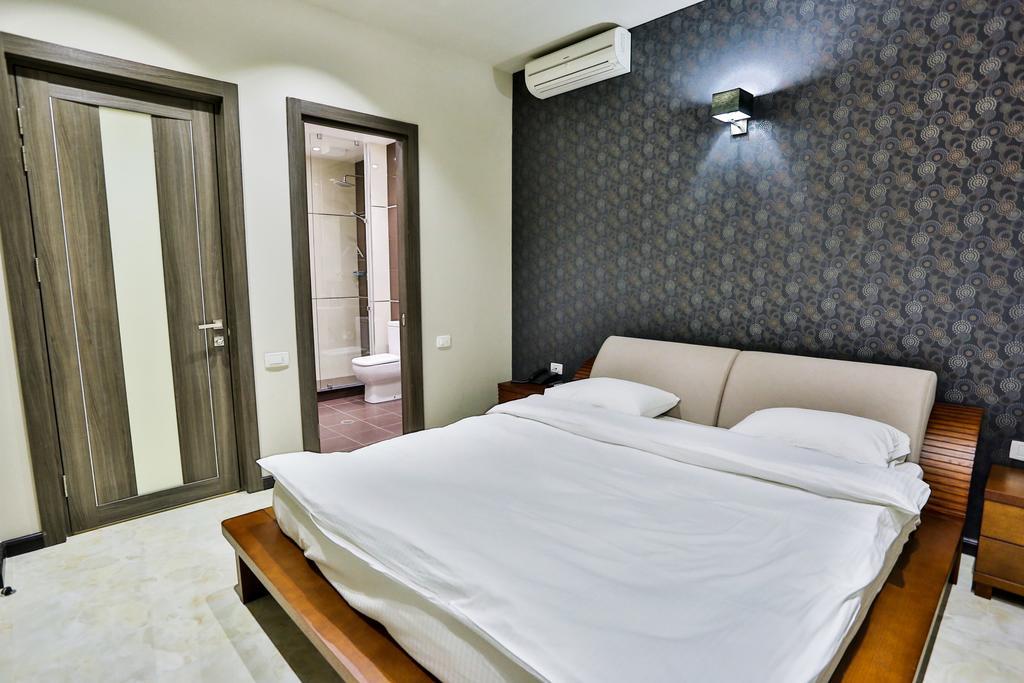 Ibiza Hotel&Spa Erévan Extérieur photo