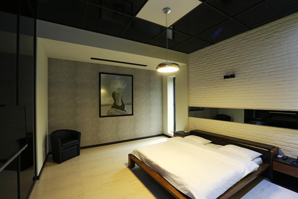 Ibiza Hotel&Spa Erévan Extérieur photo