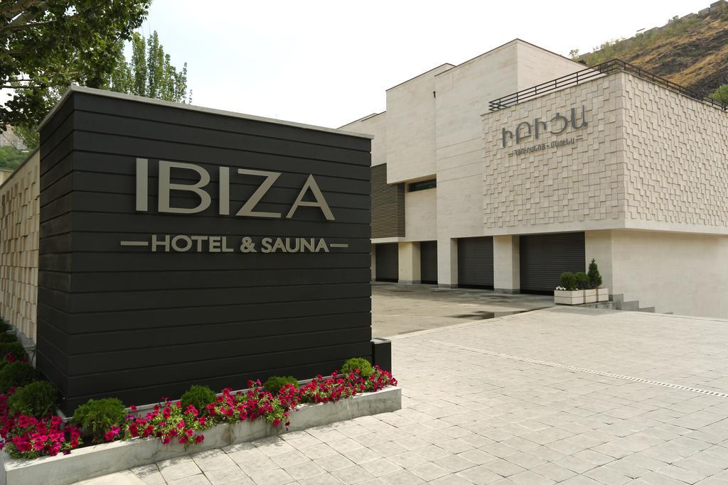 Ibiza Hotel&Spa Erévan Extérieur photo